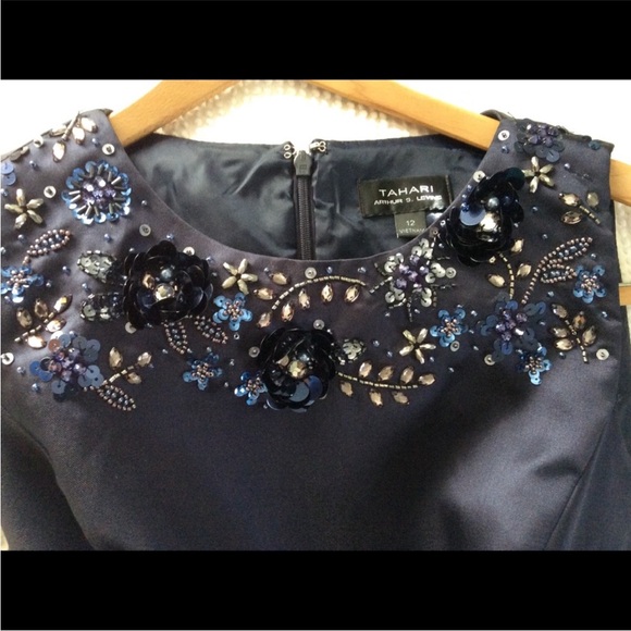 Tahari navy blue satin beaded full length formal dress gown - size 12 - Picture 3 of 8